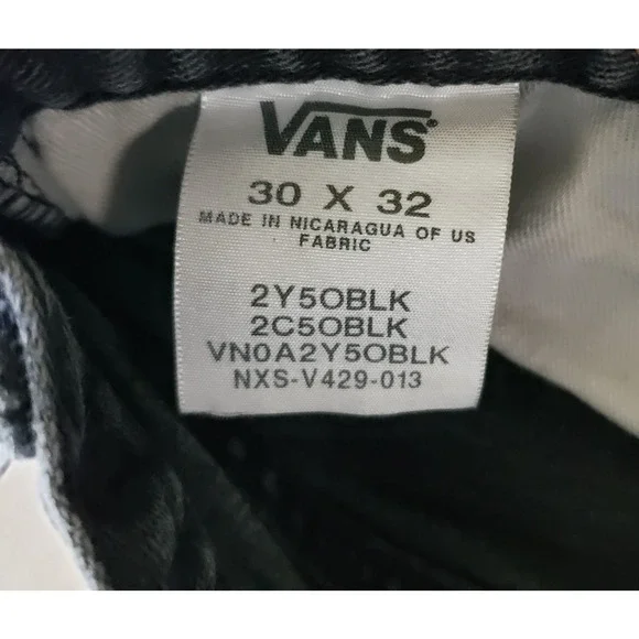 Vans V16 Jeans Mens 30x32 Black Slim Fit Mid Rise Skateboarding Denim Pants - Picture 5 of 9